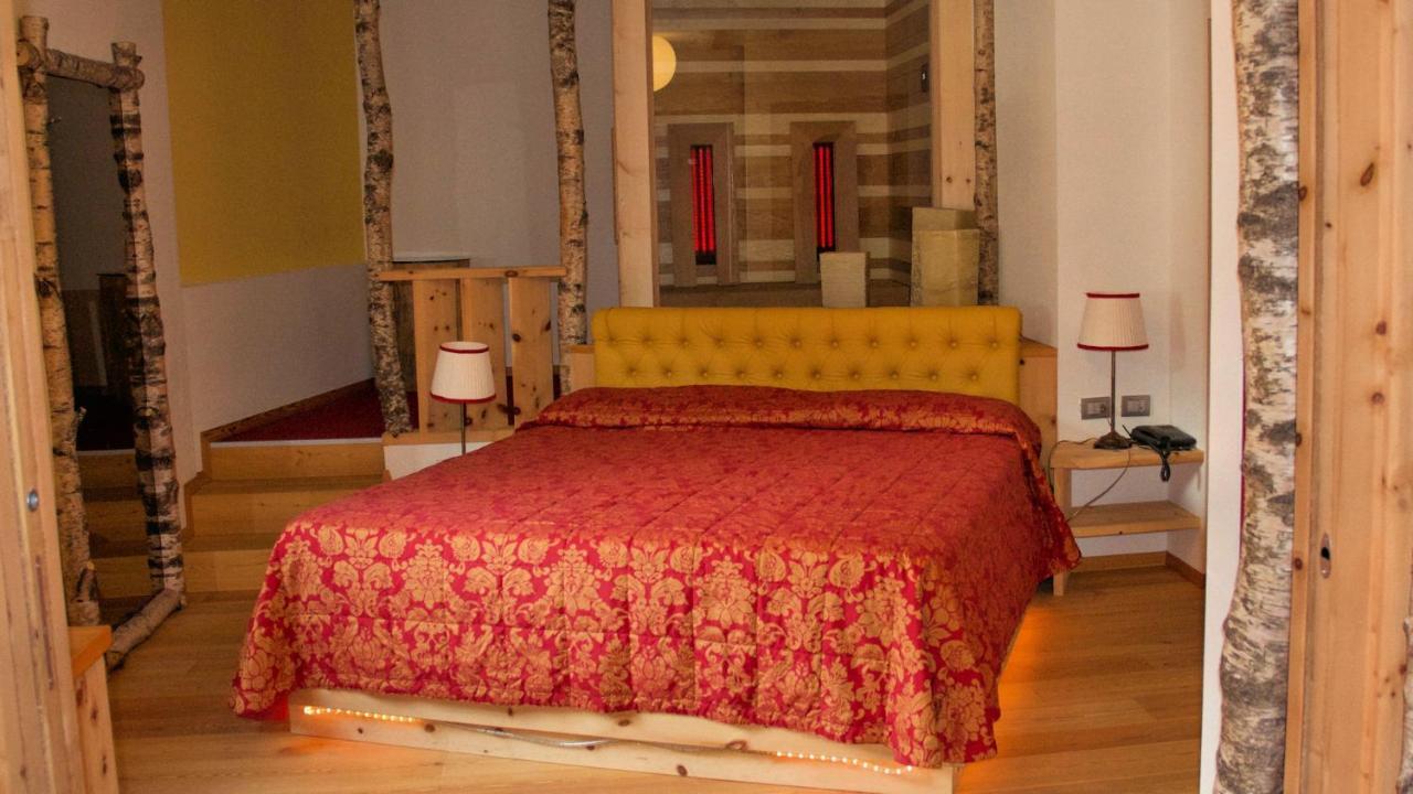 Hotel El Pilon Pozza di Fassa Ngoại thất bức ảnh